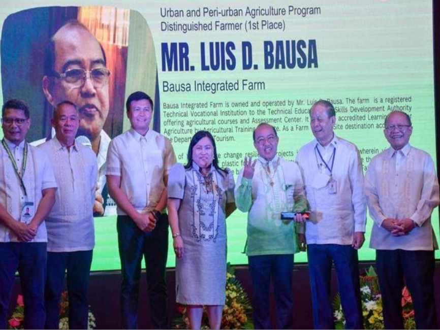 Urban and Peri-urban Agriculture Program Distinguished Farmer (1st Place)